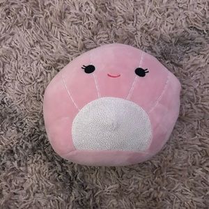 Aicha the shell squishmallow! 🎀🐚